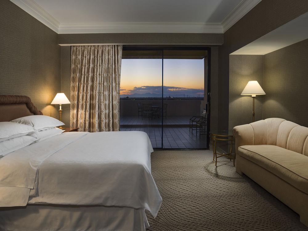 Sheraton Crescent Hotel Phoenix Eksteriør bilde