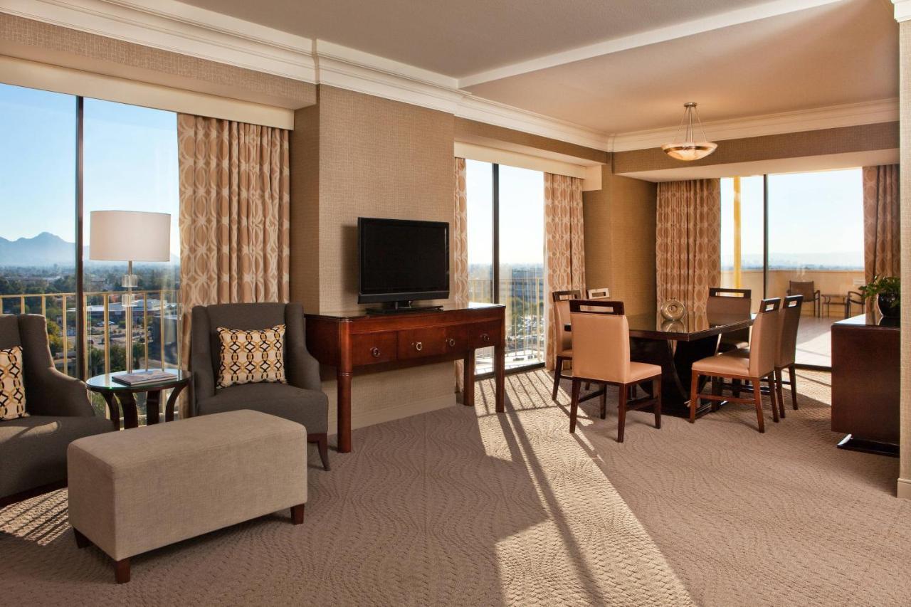 Sheraton Crescent Hotel Phoenix Eksteriør bilde