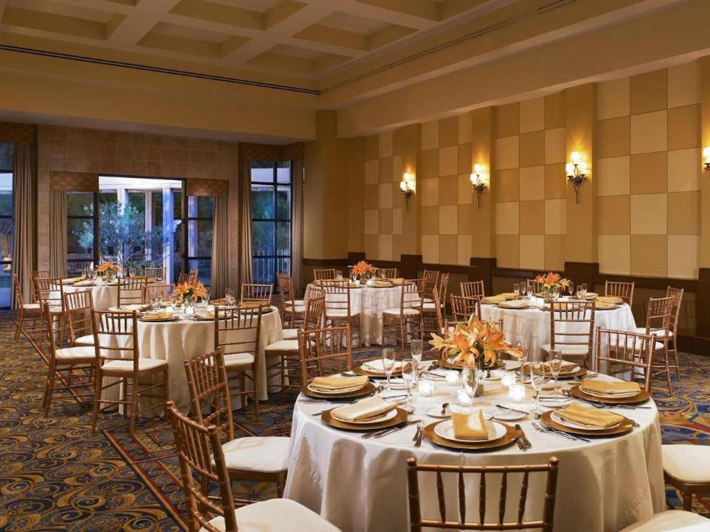 Sheraton Crescent Hotel Phoenix Eksteriør bilde