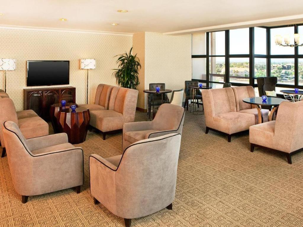 Sheraton Crescent Hotel Phoenix Eksteriør bilde